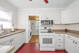 525 Bay St, Dunedin, FL 34698 - Photo 13