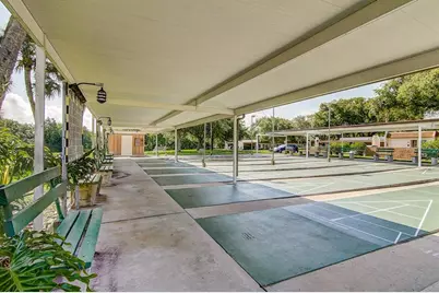 1391 Mission Hills Boulevard, Clearwater, FL 33759 - Photo 15