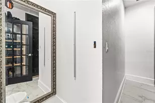 2520 Gomaz Way S, Saint Petersburg, FL 33712 - Photo 7