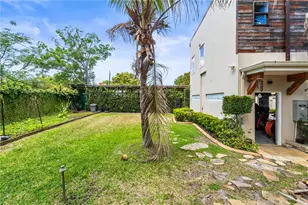 2520 Gomaz Way S, Saint Petersburg, FL 33712 - Photo 57