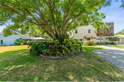 2520 Gomaz Way S, Saint Petersburg, FL 33712 - Photo 59