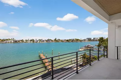 10201 Gulf Boulevard, Treasure Island, FL 33706 - Photo 13