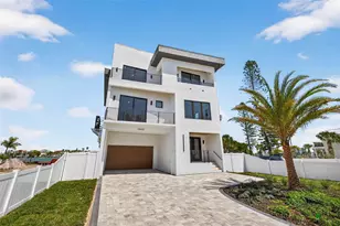 10201 Gulf Blvd, Treasure Island, FL 33706 - Photo 7