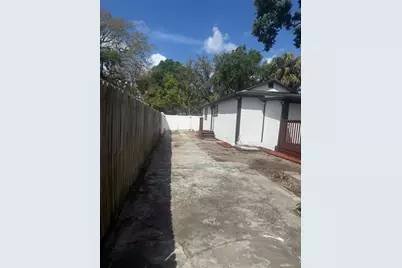 8315 N 14th Street, Tampa, FL 33604 - Photo 25
