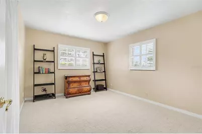 15402 Lake Magdalene Boulevard, Tampa, FL 33613 - Photo 17