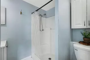 15402 Lake Magdalene Blvd, Tampa, FL 33613 - Photo 25