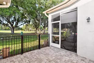 5120 Fairway 1 Dr, Valrico, FL 33596 - Photo 9