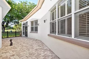 5120 Fairway 1 Dr, Valrico, FL 33596 - Photo 5