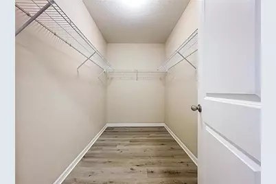 597 52nd Terrace N, Saint Petersburg, FL 33703 - Photo 17