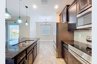 597 52nd Terrace N, Saint Petersburg, FL 33703 - Photo 11