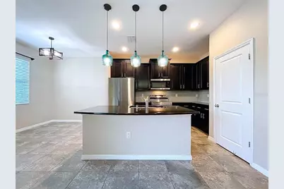 597 52nd Terrace N, Saint Petersburg, FL 33703 - Photo 7