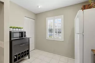 5265 E Bay Dr, Clearwater, FL 33764 - Photo 11