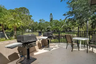5265 E Bay Dr, Clearwater, FL 33764 - Photo 31