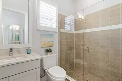 8245 Grande Shores Drive, Sarasota, FL 34240 - Photo 29