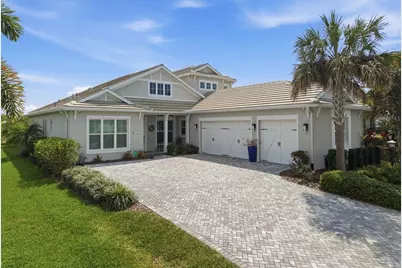 8245 Grande Shores Drive, Sarasota, FL 34240 - Photo 3