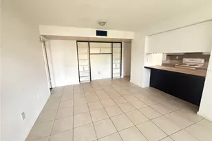 870 Village Lake Terrace N, Saint Petersburg, FL 33716 - Photo 7