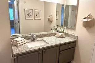 9520 Amberdale Ct, Riverview, FL 33578 - Photo 13