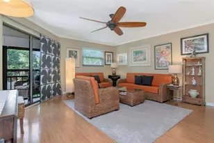484 Santa Cruz Pl NE, Saint Petersburg, FL 33703 - Photo 3