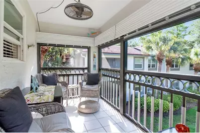 484 Santa Cruz Place NE #H, Saint Petersburg, FL 33703 - Photo 17