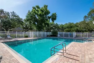 484 Santa Cruz Pl NE, Saint Petersburg, FL 33703 - Photo 25