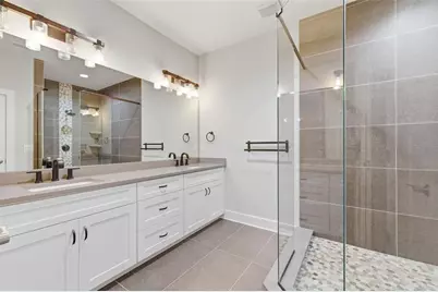 1225 Savona Drive NE, Saint Petersburg, FL 33702 - Photo 27