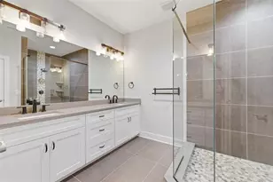 1225 Savona Dr NE, Saint Petersburg, FL 33702 - Photo 27