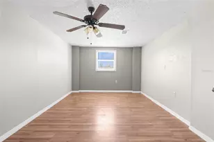 11902 Oceanside Dr, Port Richey, FL 34668 - Photo 11
