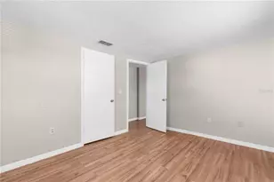 11902 Oceanside Dr, Port Richey, FL 34668 - Photo 15