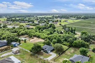 3218 Bella Garden Ln, Plant City, FL 33566 - Photo 35