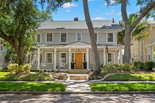 516 17th Ave NE, Saint Petersburg, FL 33704 - Photo 1