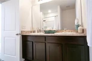 3503 Diamond Leaf Ct, Valrico, FL 33594 - Photo 17