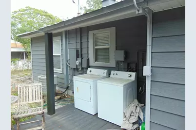 3215 W Hartnett Avenue, Tampa, FL 33611 - Photo 11