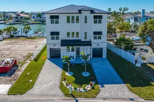 11460 7th St E, Treasure Island, FL 33706 - Photo 7