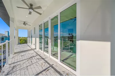 11460 7th Street E, Treasure Island, FL 33706 - Photo 59