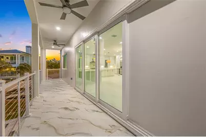 11460 7th Street E, Treasure Island, FL 33706 - Photo 25