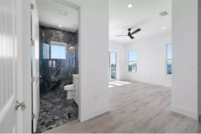 11460 7th Street E, Treasure Island, FL 33706 - Photo 49