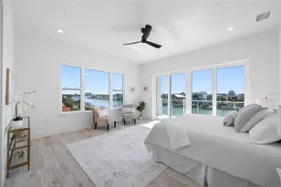 11460 7th St E, Treasure Island, FL 33706 - Photo 55
