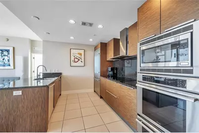 175 1st Street S #2804, Saint Petersburg, FL 33701 - Photo 11