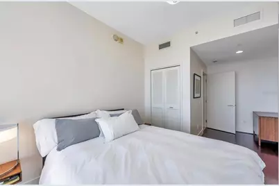 175 1st Street S #2804, Saint Petersburg, FL 33701 - Photo 21