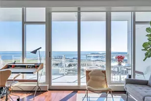 175 1st St S, Saint Petersburg, FL 33701 - Photo 3