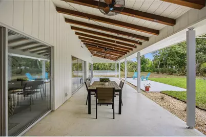 615 Fontana Lane, Bradenton, FL 34209 - Photo 21