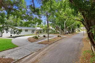 615 Fontana Ln, Bradenton, FL 34209 - Photo 35