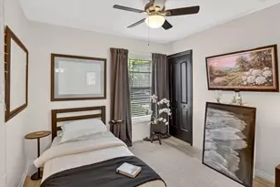 357 Waterford Cir W, Tarpon Springs, FL 34688 - Photo 21