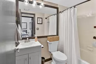 357 Waterford Cir W, Tarpon Springs, FL 34688 - Photo 23