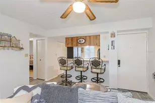 207 Cypress Ln, Oldsmar, FL 34677 - Photo 9