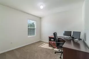 210 Cinnamon Bark Pl, Valrico, FL 33594 - Photo 23