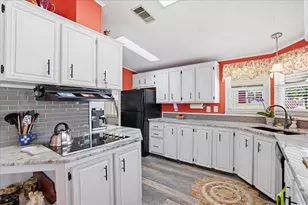 1001 Starkey Rd, Largo, FL 33771 - Photo 11