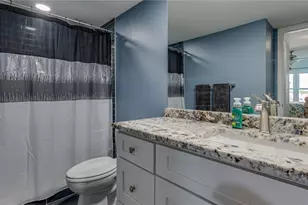 4900 Brittany Dr S, Saint Petersburg, FL 33715 - Photo 31
