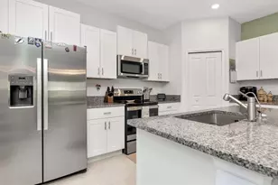 4551 Tuscan Loon Dr, Tampa, FL 33619 - Photo 13