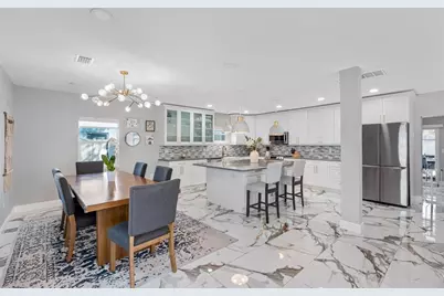 3922 W Bay View Avenue, Tampa, FL 33611 - Photo 5